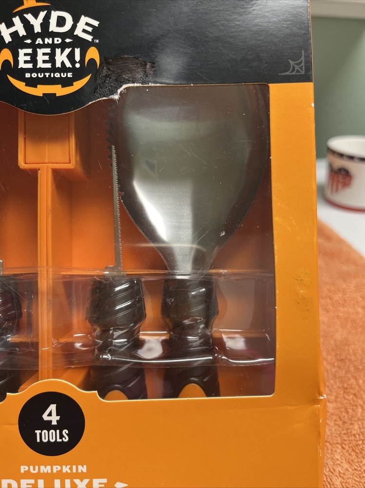 Hyde and Eek Halloween Pumpkin Deluxe Carving Tools- 4 Tools NEW