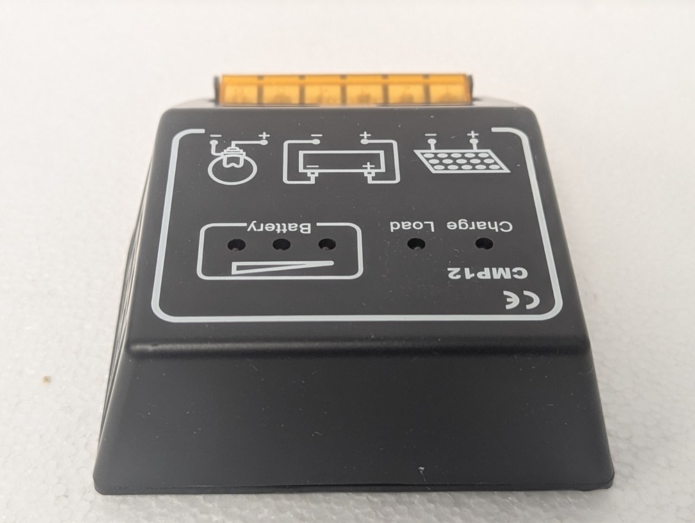 Solar Charge Controller - 12 Volts 10 Amp Solar Controller -CMP12