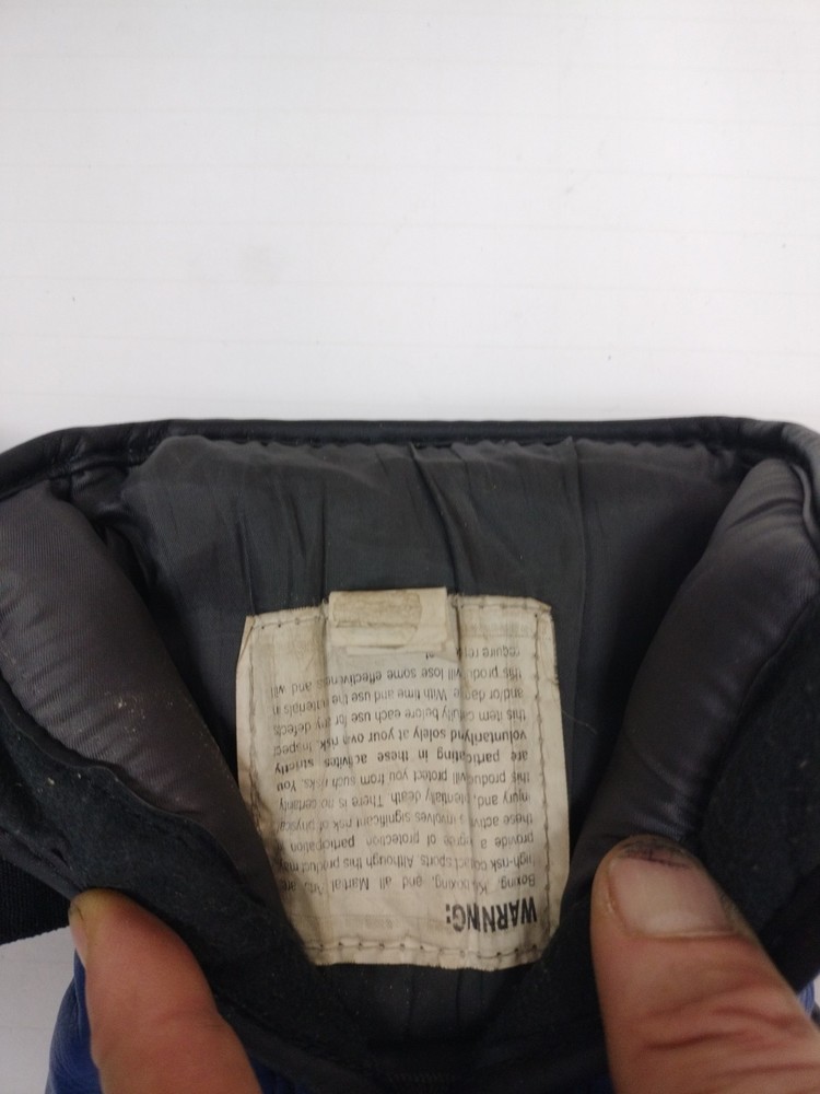Title Boxing Dynamic Bag Gloves 14 oz