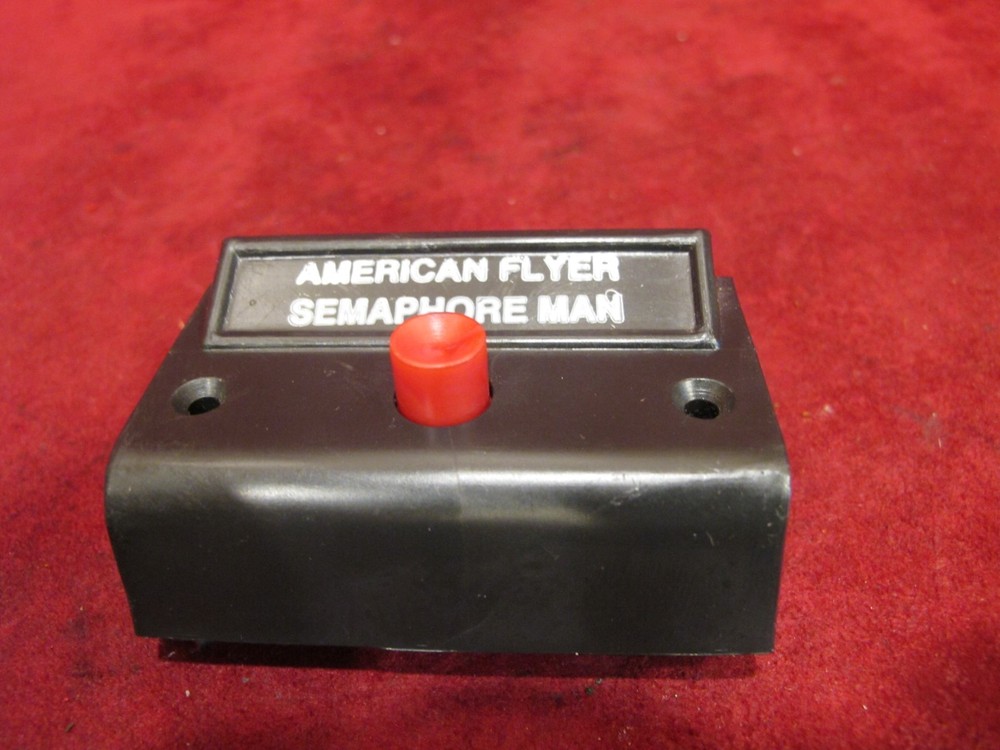 AMERICAN FLYER SEMAPHORE MAN SINGLE CONTROL BUTTON