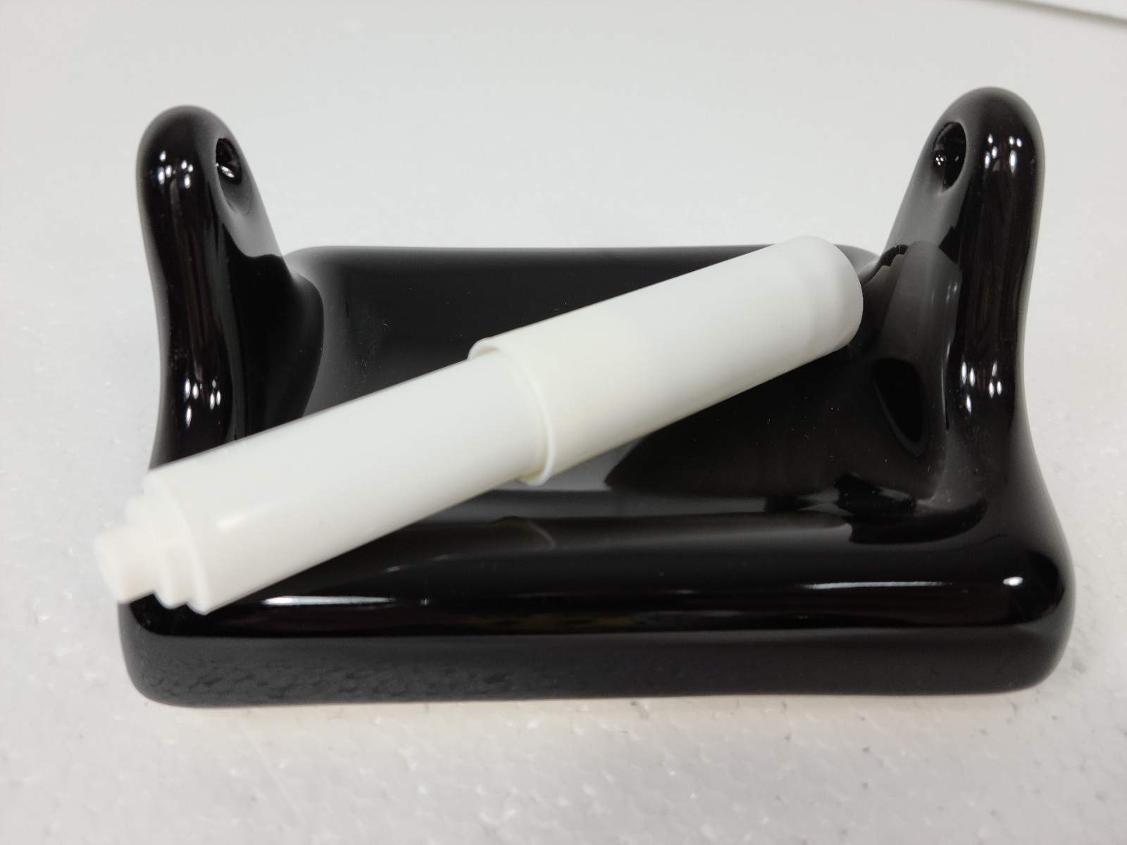 Black Ceramic TP Holder Toilet Paper Porcelain Mid Century Modern Vintage Retro