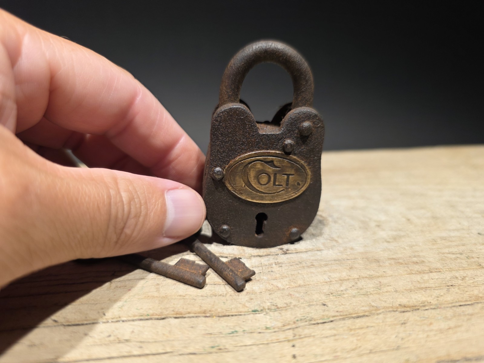 Antique Vintage Style Cast Iron Colt Firearms Ammo Box Padlock Lock & Key