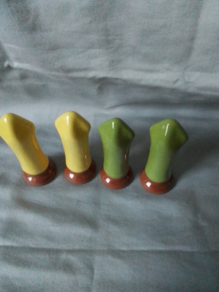 32pc Complete Chess Set Pieces. Hand Painted Medieval Or Gothic Theme.