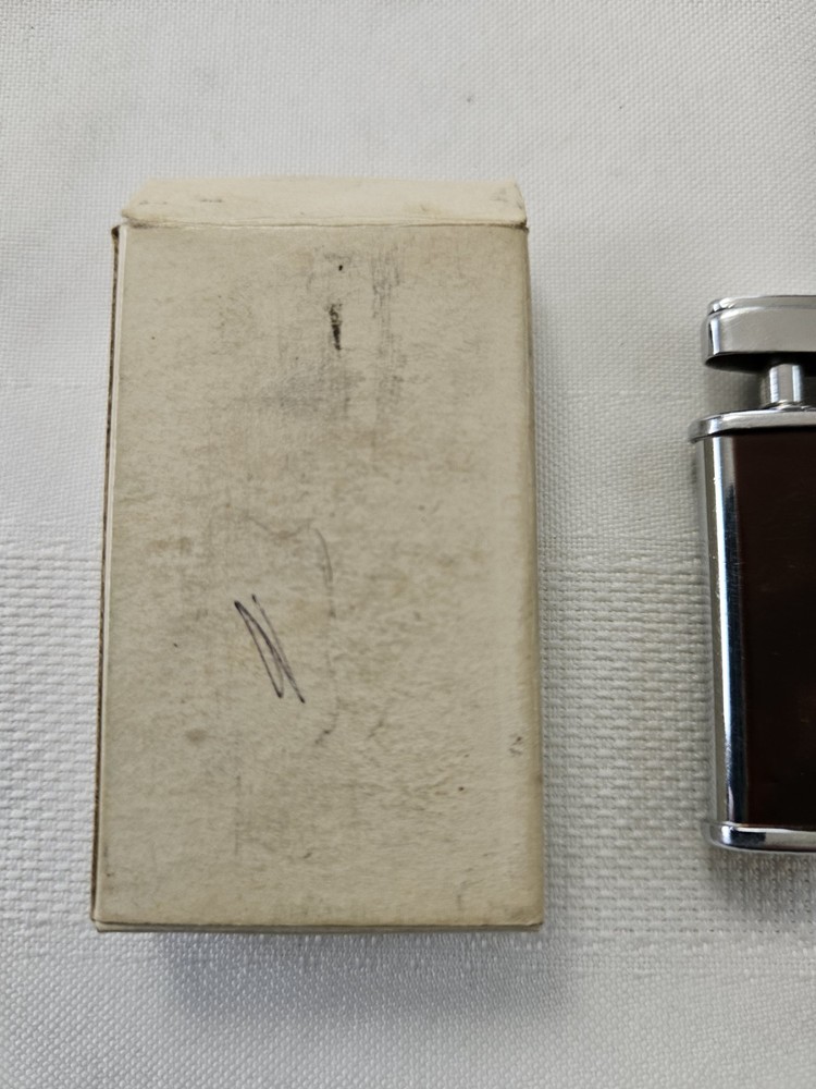 Vintage Ronson Gem Lighter