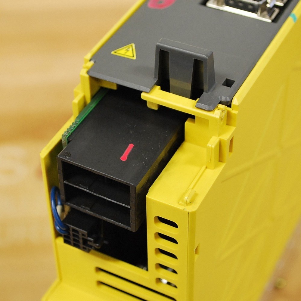 Fanuc A06B-6124-H104 Servo Amplifier Module - USED