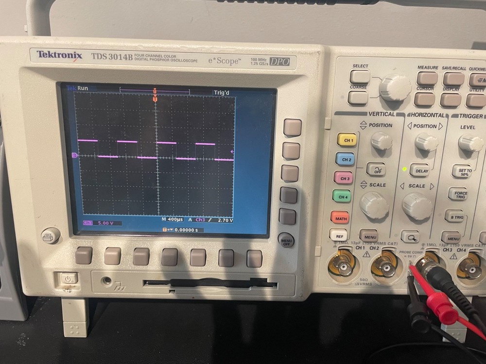 tektronix TDS3014B oscilloscope
