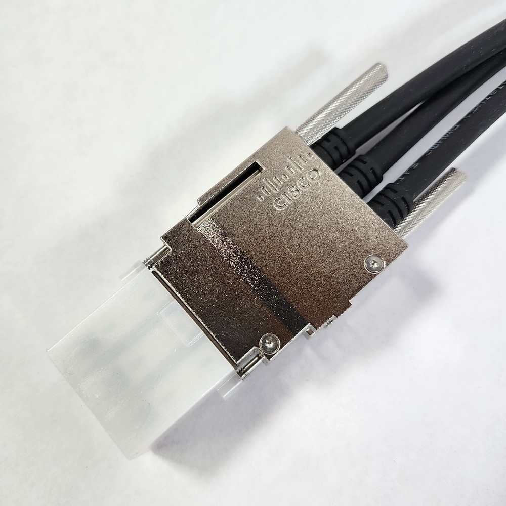 Genuine Cisco Stack-T1-50CM V01 Type 1 Stacking Cable 800-40403-01 Server Cable
