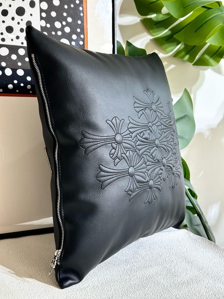 Pillow Chrome Hearts black