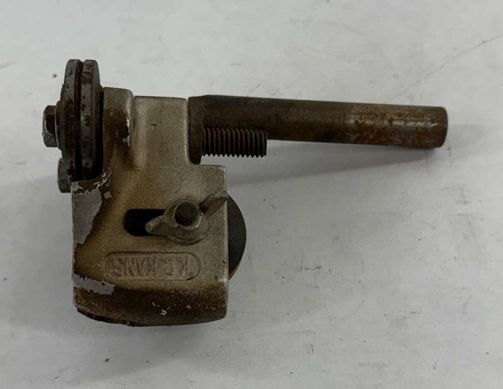 Paddock No. 10 Bandsaw Blade Guide (7155)