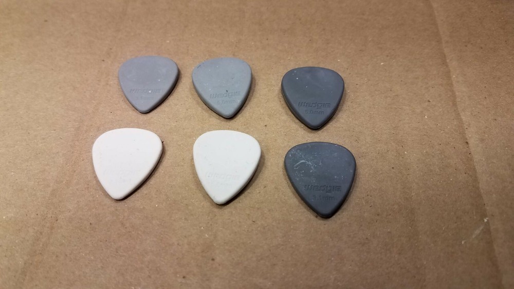 6 Wedgie Rubbers Guitar Picks ~SAMPLER SET~UKULELE BASS Rubber PICK Mix & Match