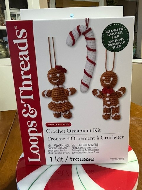 Intermediate Gingerbread Cookies &Candy Cane Crochet Ornament Kit Loops & Thread