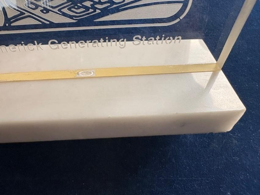 VTG 1980's LIMERICK NUCLEAR GENERATING STATION (Pa.) - Glass/Marble Display