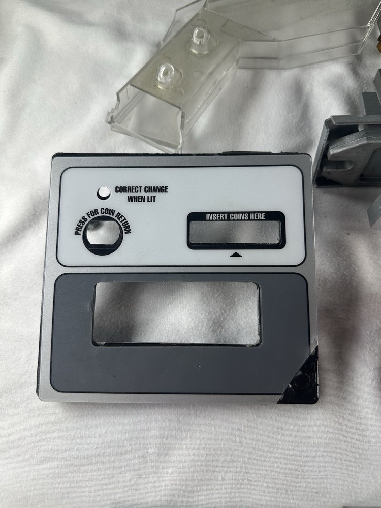 DIXIE NARCO 368 SODA VENDING MACHINE COIN INSERT BEZEL ASSEMBLY COMPLETE