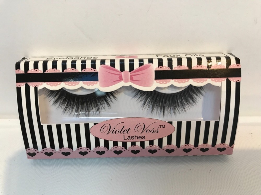 Violet Voss False Lashes STRIPTEASE  BNIB  NEW