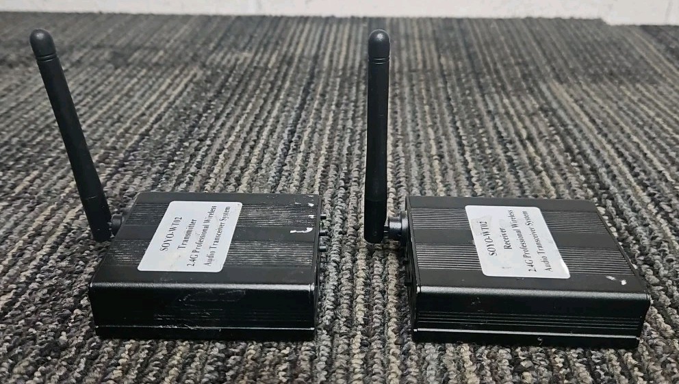 (2) Soyo-WT02 Receiver 2.4G Professional Wireless Audio Transceiver