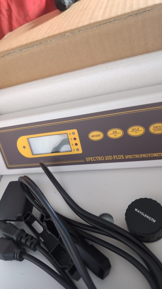 Labomed Sisible Spectrophotometer - Spectro 20D Plus