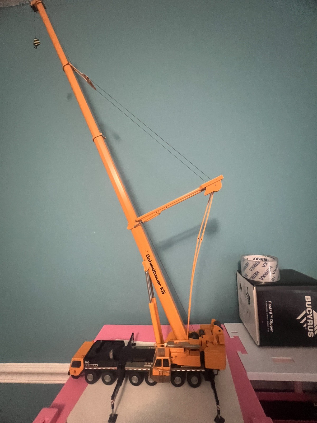 Conrad Liebherr LTM 1300 Truck-Mounted Crane 1/50 scale in Original Box
