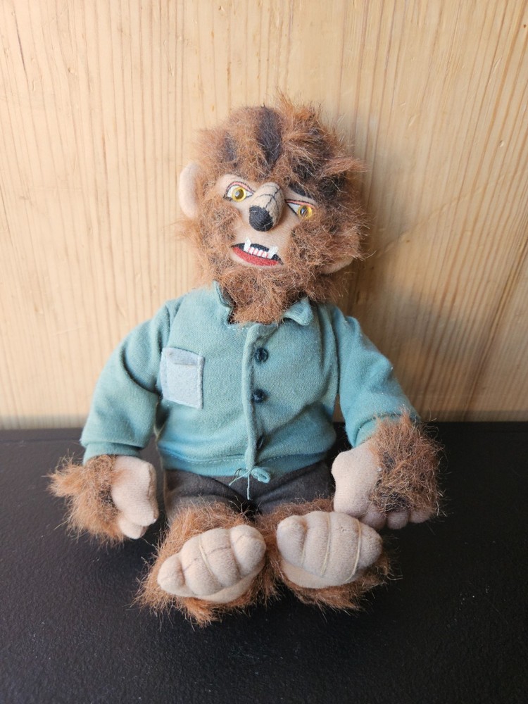 WOLFMAN. STUFFINS PLUSH STUFFED HORROR FIGURE. UNIVERSAL STUDIOS SOUVENIR