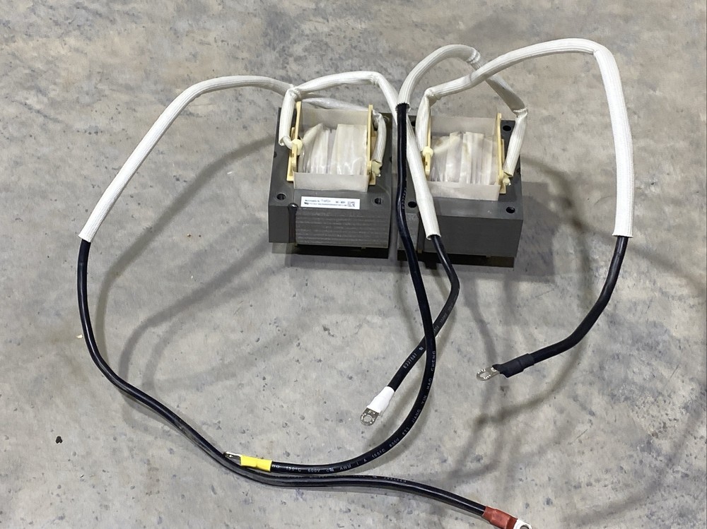 Qty ( 2 ) MUUNTOSAHKO TRAFOX DC4331 Transformer