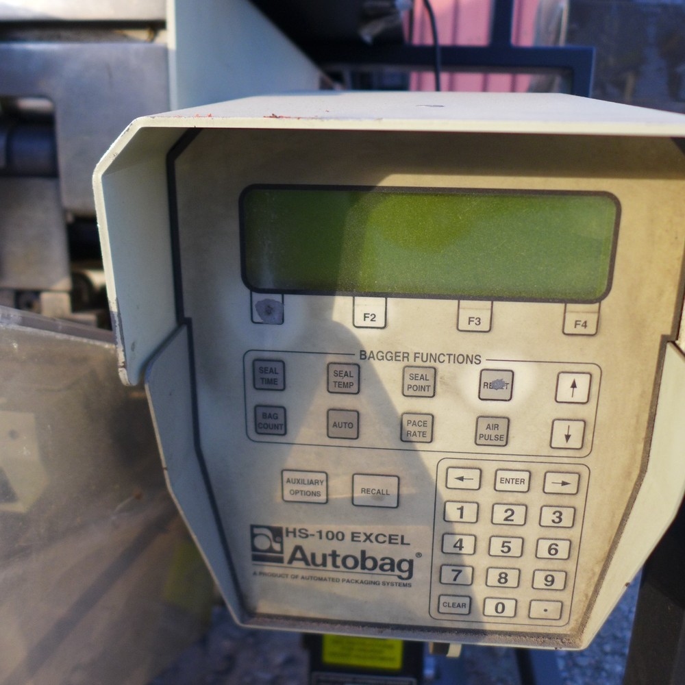 AUTOBAG HS-100 AUTOMATED BAGGING SYSTEM LABEL PRINTER / ACCU SCALE 220