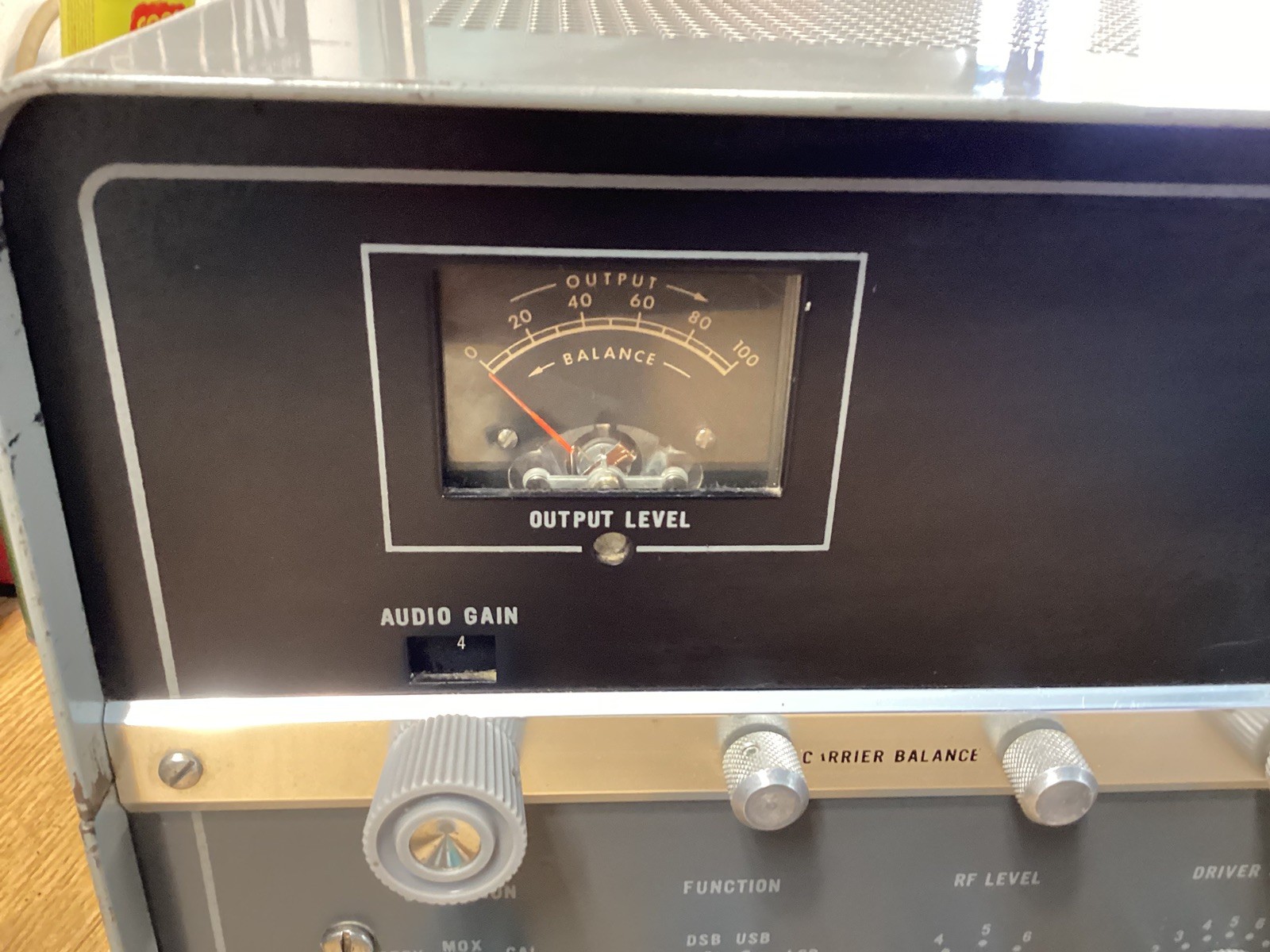 DEFECTIVE Hallicrafters HT37 Ham Radio Transmitter Vintage G3D