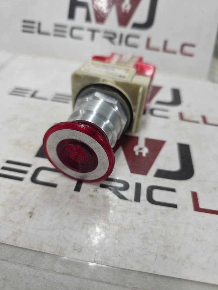 SQUARE D 9001 KM1 Ser H PUSH/PULL OPERATOR switch head Illuminated 755, 120v