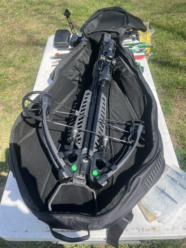 CenterPoint Compound Crossbow 430 FPS Black w/ Arrows, Case, Target