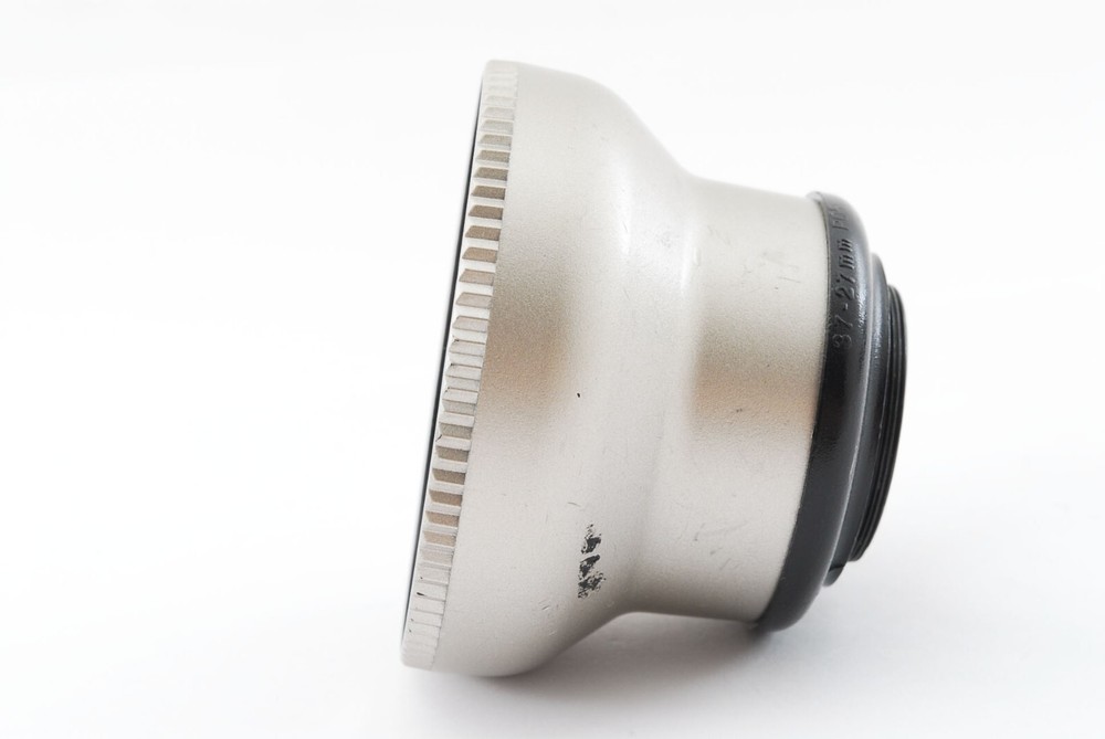 Raynox Model DVR-5000 0.5X Super Wide Angle Lens For Camcorder Conversion Lens