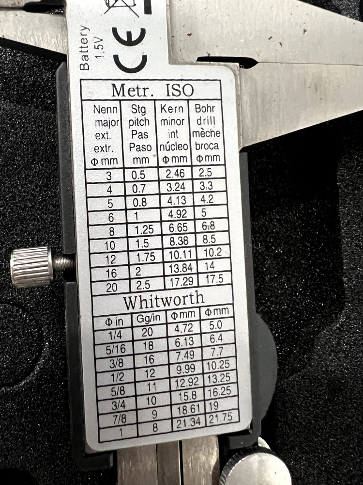 Performance Tool Digital Caliper - Barely used and in the case.