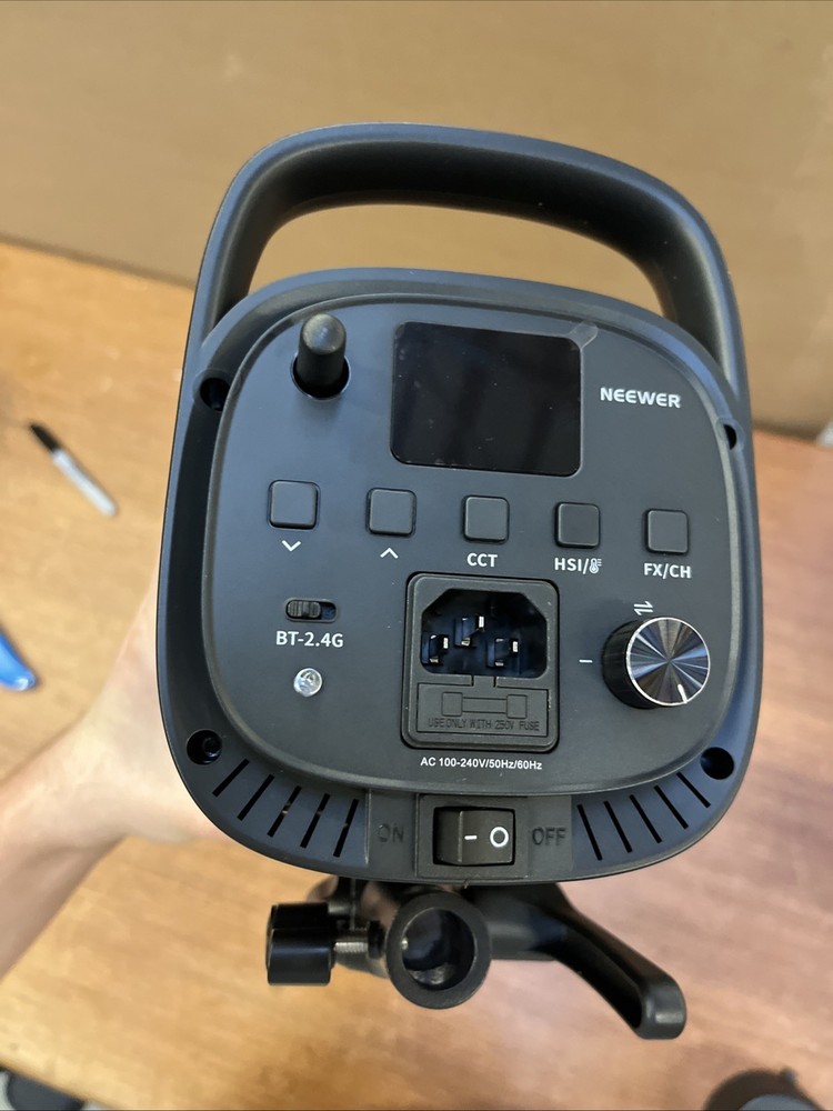 NEEWER CB60B LED Video Light
