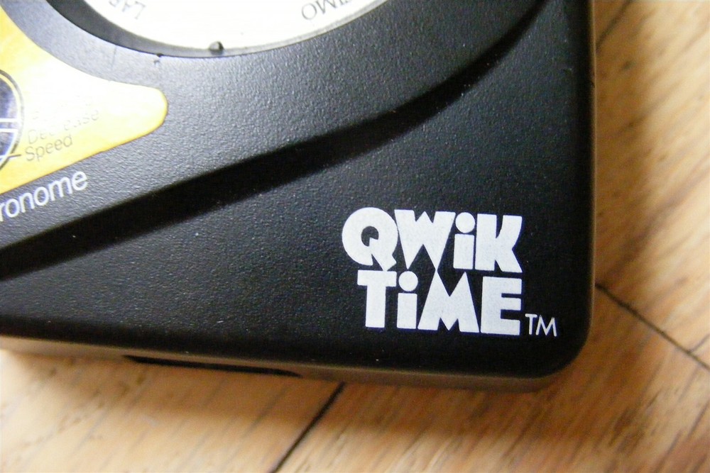 Qwik Time quartz metronome