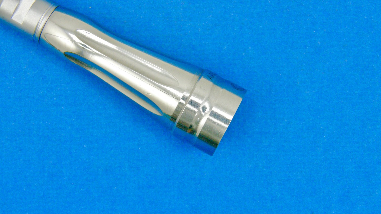 Star Titan 3 Motor-To-Angle Dental Handpiece Adapter w/New Swing Latch Head