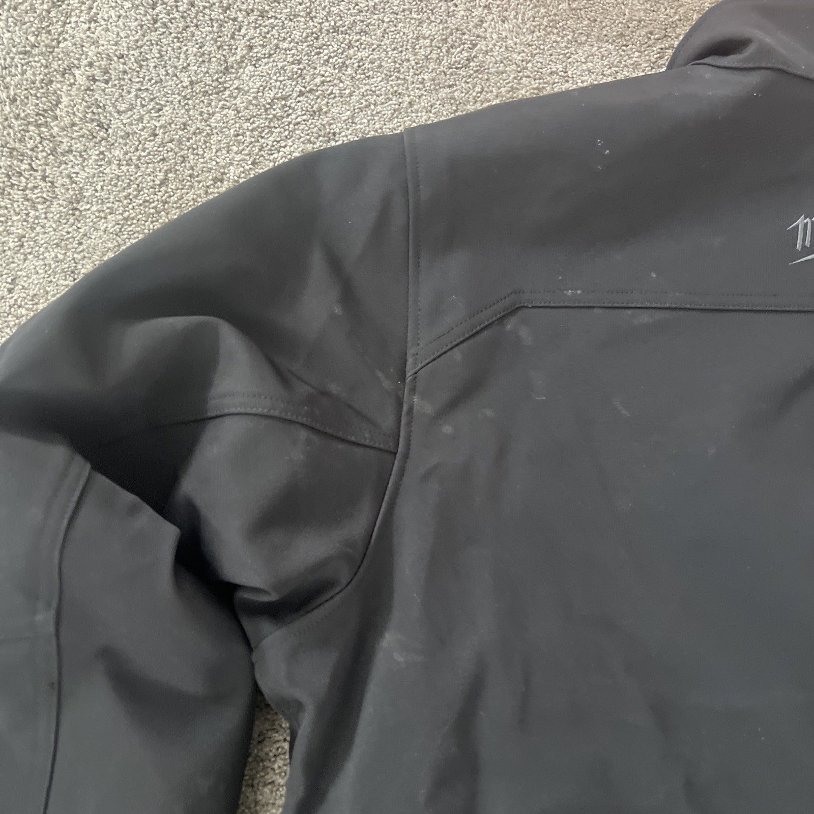 Milwaukee M100B-21XL M12 Durable Heated TOUGHSHELL XL BLACK Jacket - Jacket ONLY