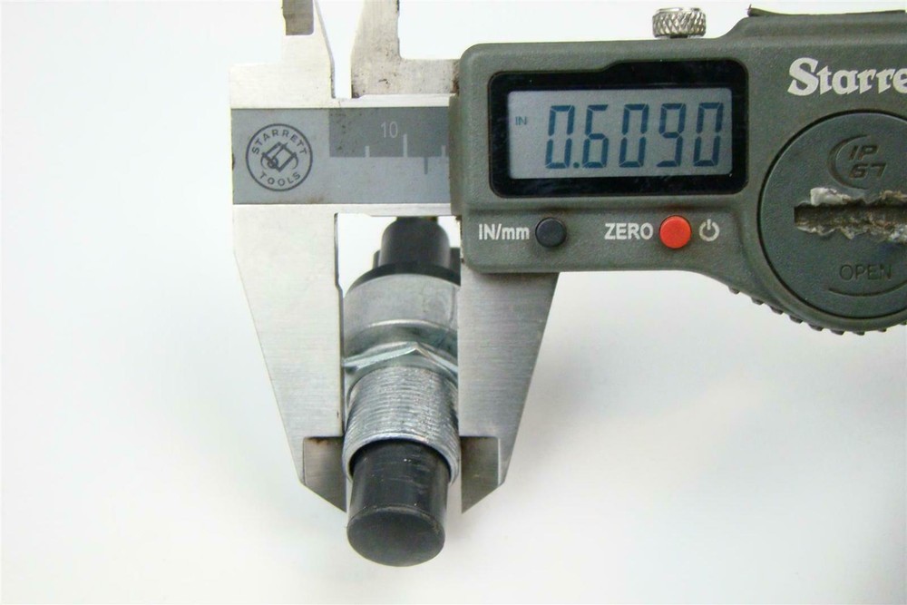 Genuine International Push Switch Part # 471300C1