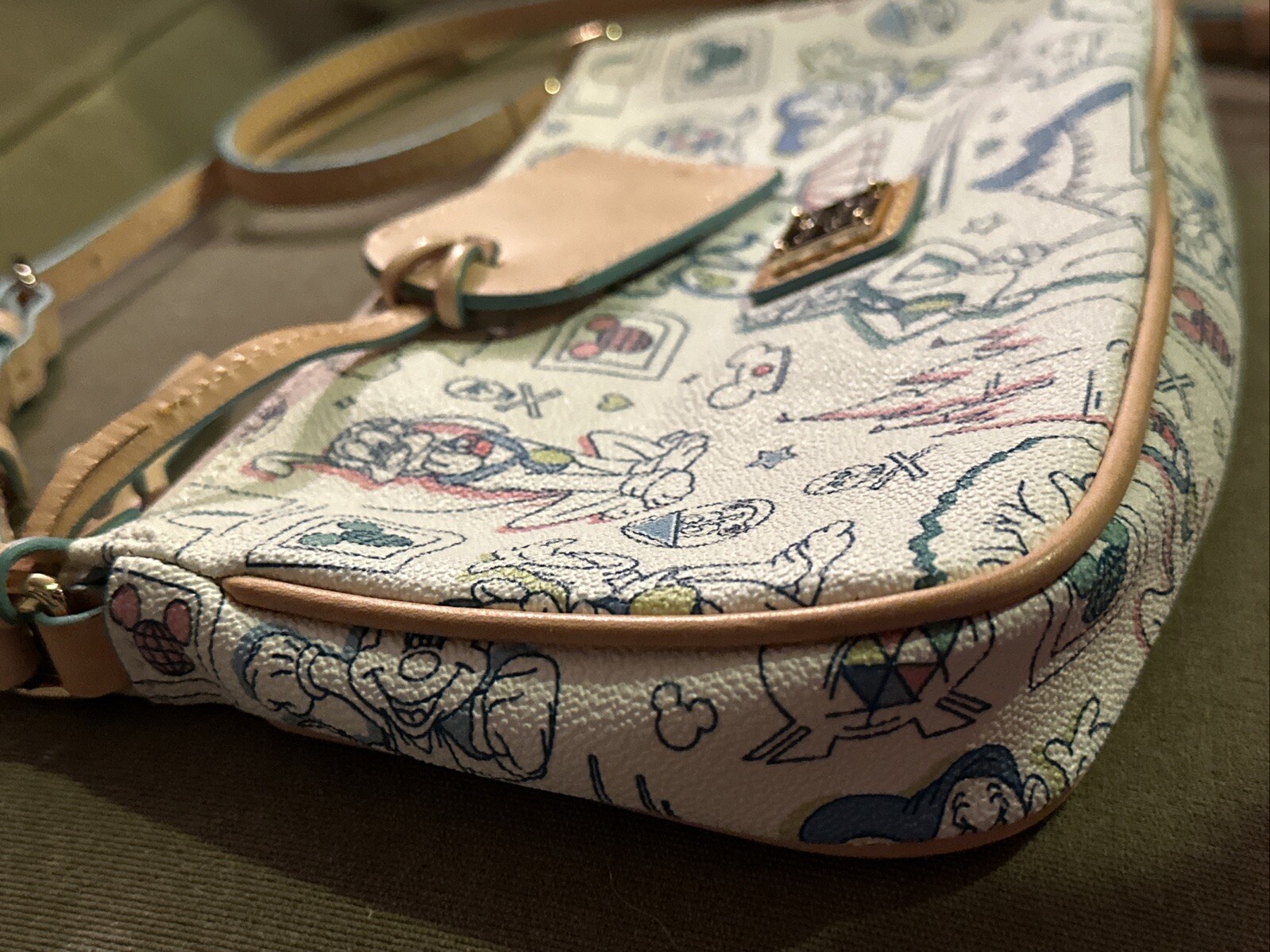 New Disney World Park WDW Dooney & Bourke 2017 Marathon LEXI Crossbody Purse Bag