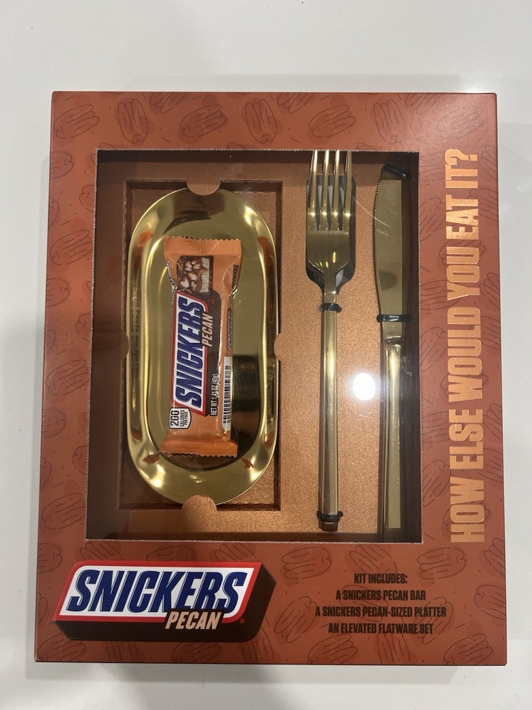 SNICKERS PECAN FLATWARE-WORTHY SET 🔥IN HAND🔥