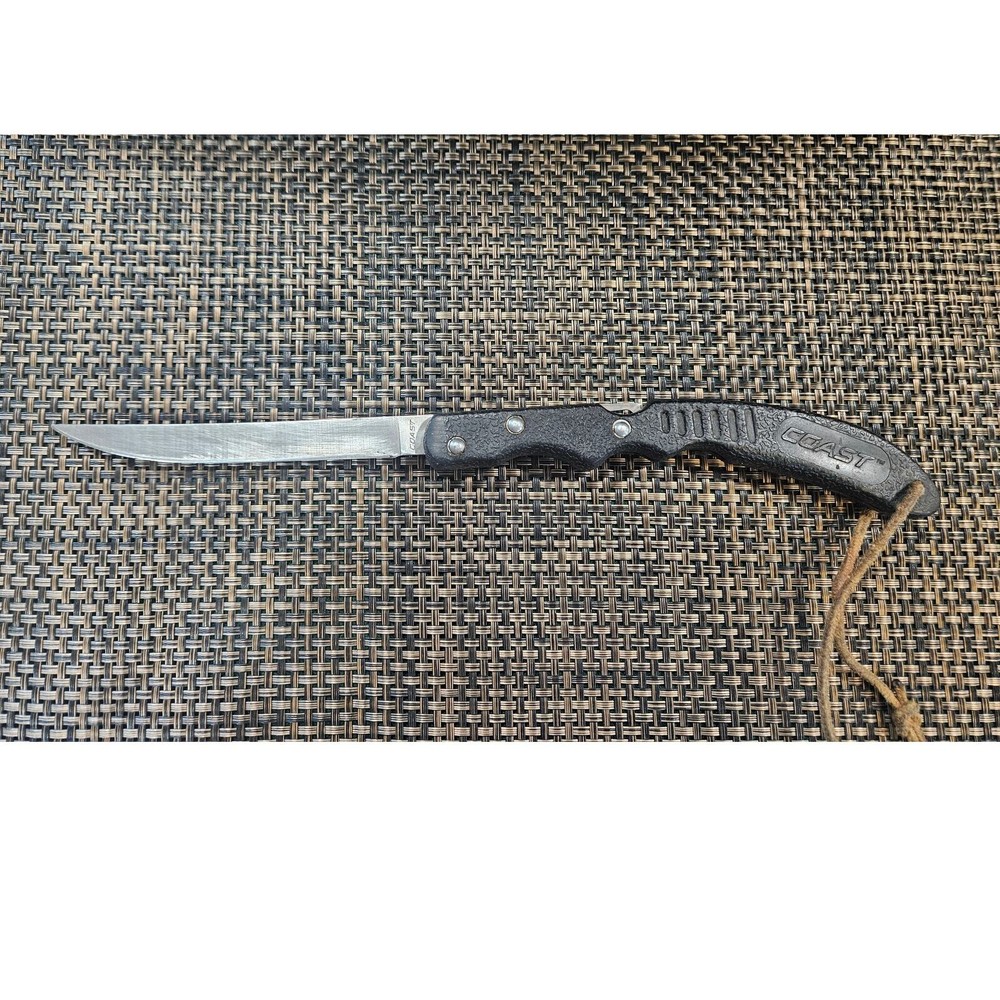 Coast Cutlery Co. folding lock back pocketknife. 9"