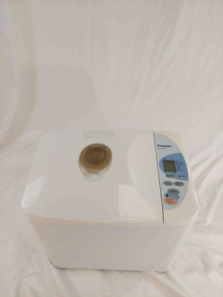 Panasonic Automatic Bread Maker Machine SD-YD250 With Yeast Dispenser Working