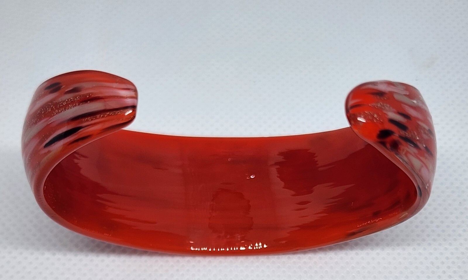 Red Black Beige Glass Cuff Bracelet with Gold Glitter Pre-Owned