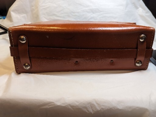 Vintage Polaroid 850 Land Camera With Case