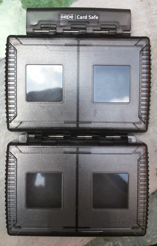 Hakuba & Gepe Card Compact Flash Memory Card Storage Cases