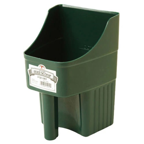 3 Quart Plastic Enclosed Feed Scoop, Green
