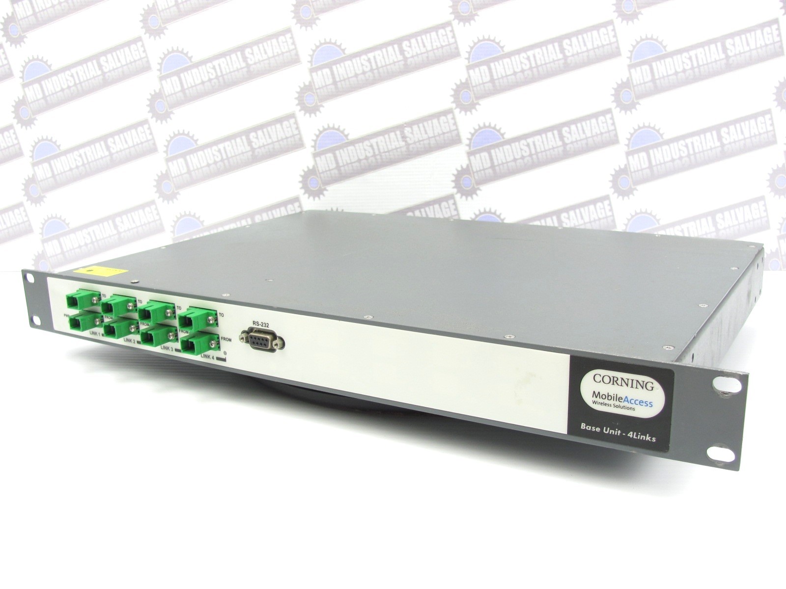 CORNING - WB-B4U - 4-PORT BASE UNIT MOBILE ACCESS - 4 x SC/APC optical - 1RF