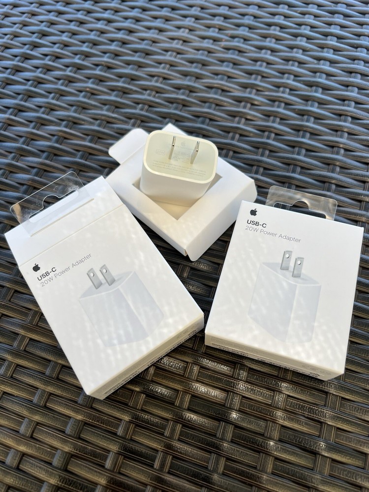 Adaptador de Corriente iPhne 20w USB-C Original 