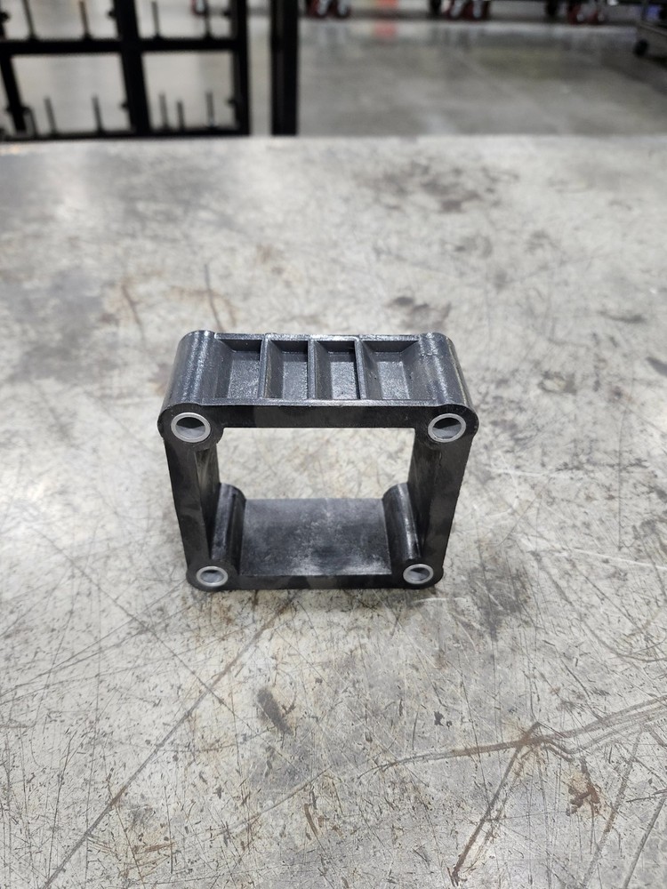 504123408 Spacer Bar