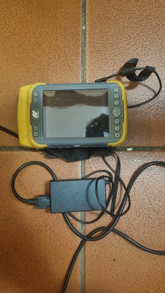 TOPCON TESLA FIELD CONTROLLER DATA COLLECTOR