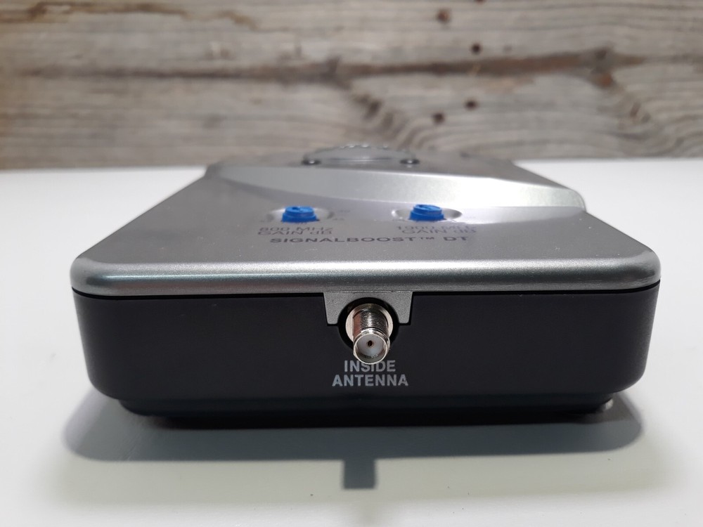 Wilson Electronics 3G SignalBoost DT Desktop Booster