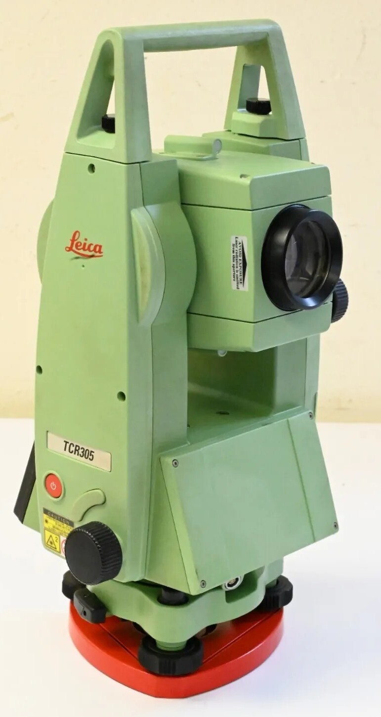 Leica TCR305 GeoSystems Survey Total Station Dual Display AS IS Please Read Desc