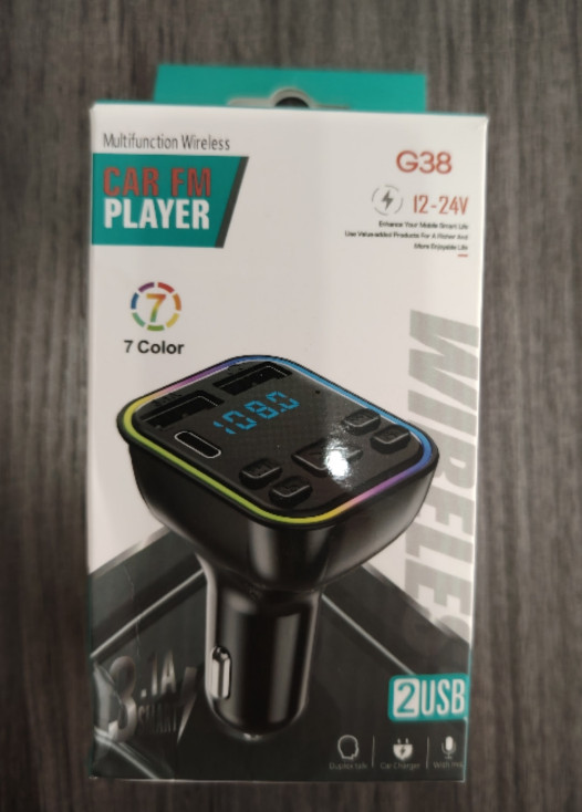 Wireless 5.0 Bluetooth FM Transmitter MP3 / USB / TYPE - C / PD Charger Adapter