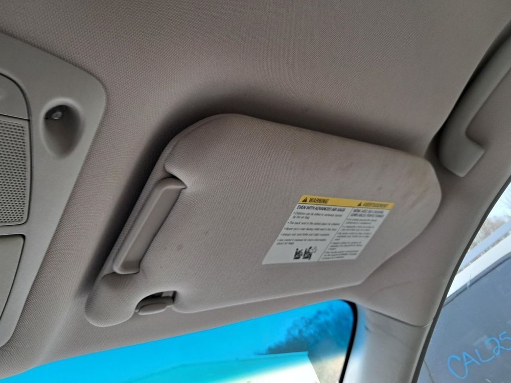 PATHFINDR 2015 Glove Box 4903020